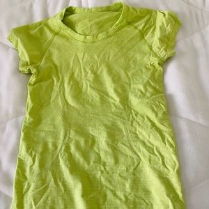 Lululemon Swiftly Tech Short Sleeve